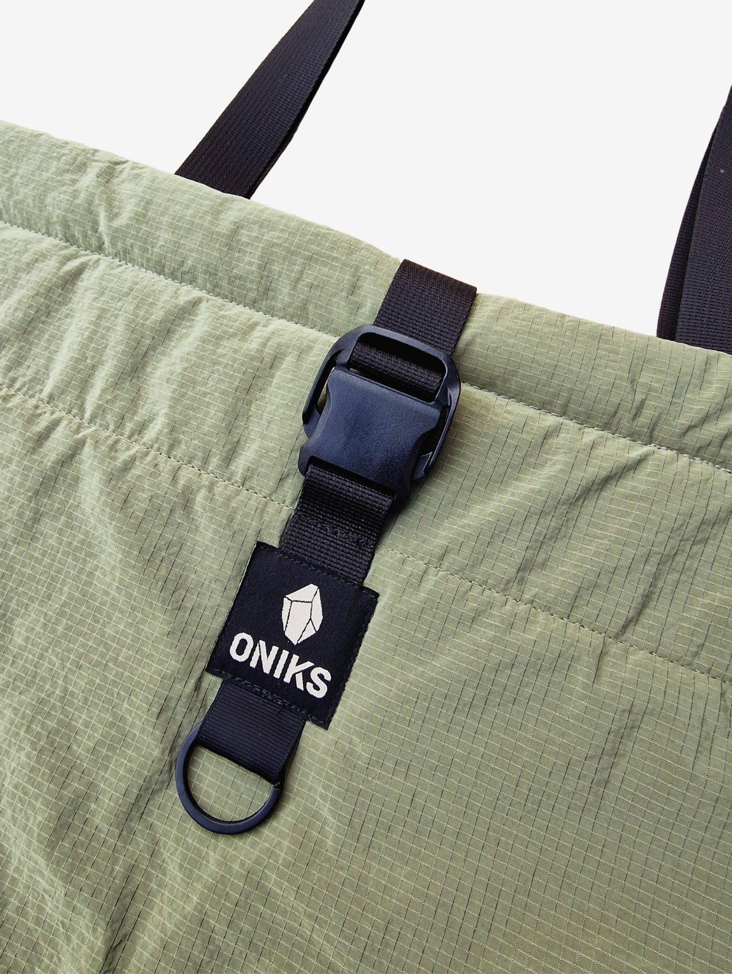 Bolso acolchado con malla 3D 'Olive root'